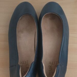 Naturalizer Navy Blue Women's Flats